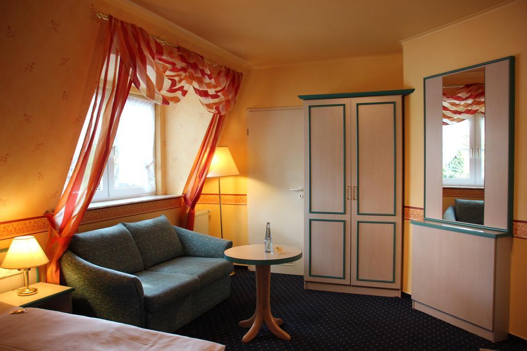 Hotel Nordic Norderstedt Exterior photo